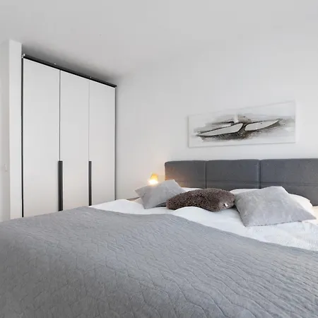 Vicky's Am Friedheim Appartement *